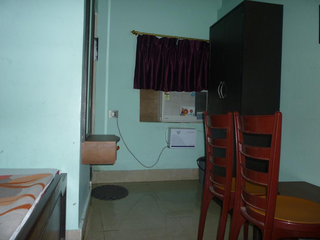 Hotel Nirmal Inn Bhubaneswar Habitación foto
