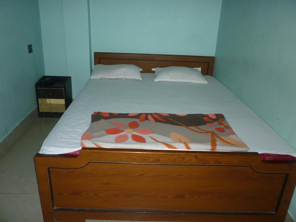 Hotel Nirmal Inn Bhubaneswar Habitación foto